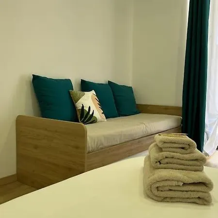 Civita Apartment *